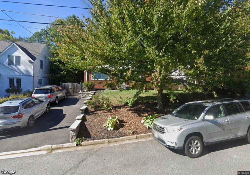 309 Walnut St, Falls Church, VA 22046 - photo 1