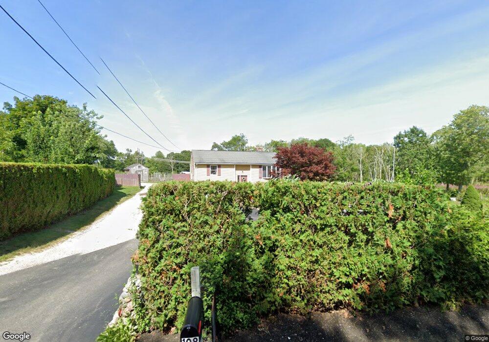 108 Birch Swamp Rd, Warren, RI 02885 - photo 1