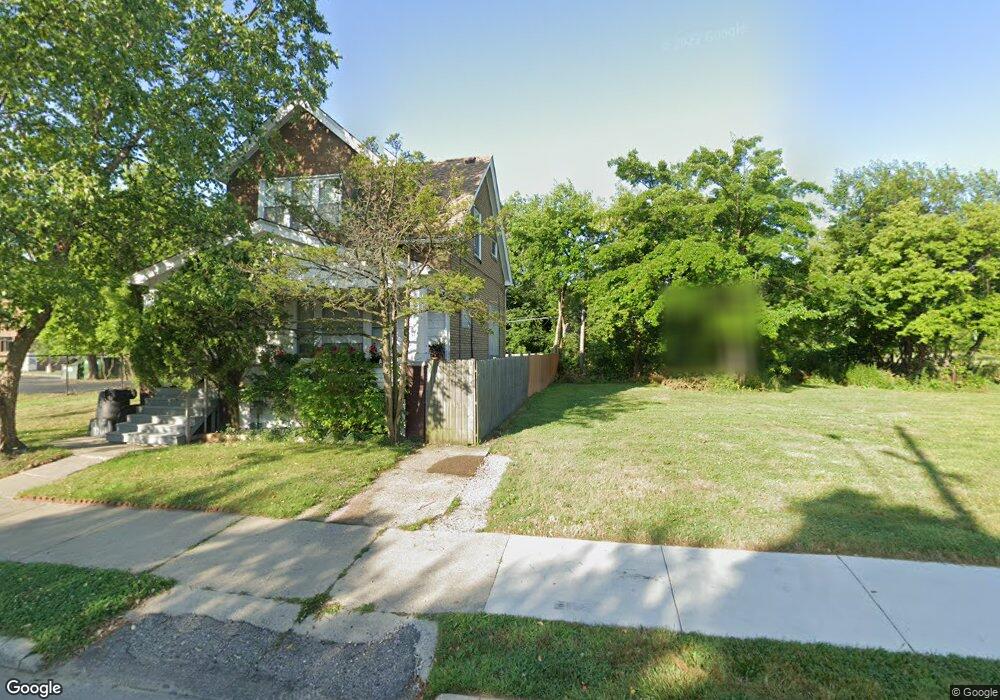 1257 Alter Rd, Detroit, MI 48215 - photo 1