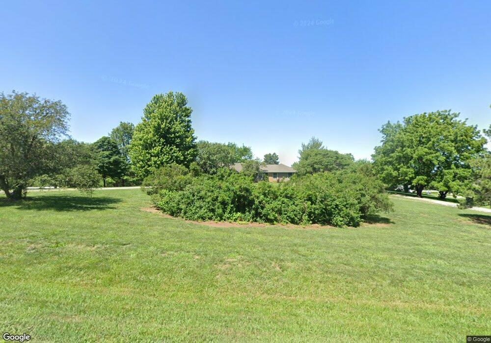 3421 SW Hodges Rd, Topeka, KS 66614 - photo 1