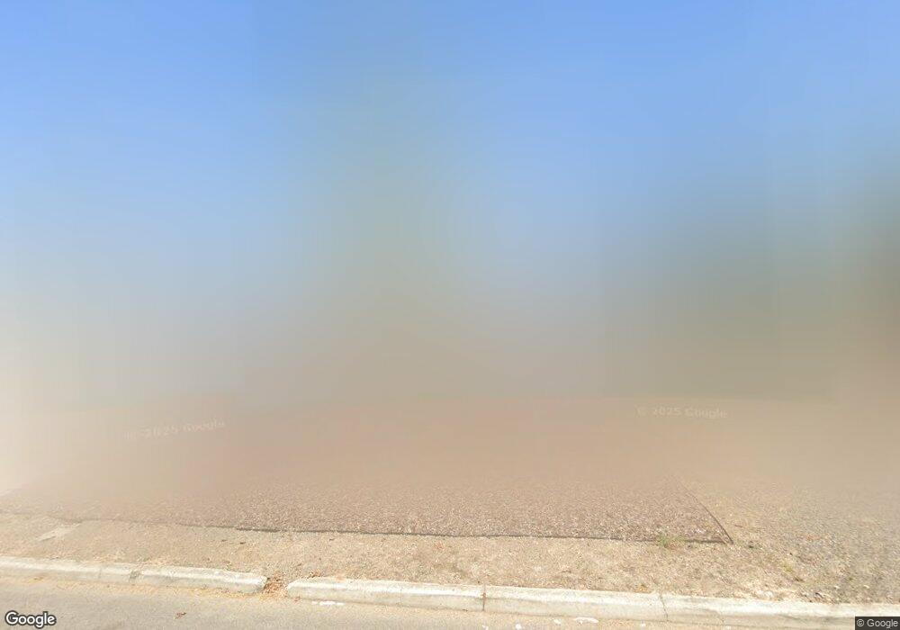 207 Kings Way, Central Point, OR 97502 - photo 1