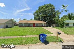 811 Maple Dr, West Memphis, AR 72301