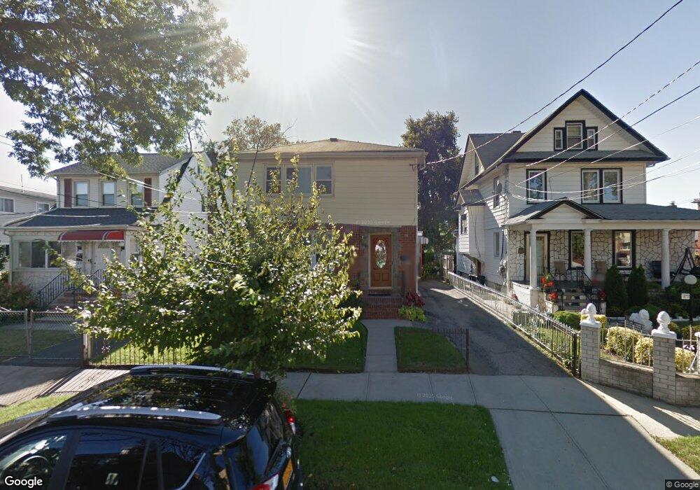 118-24 179 St unit 2, St. Albans, NY 11412 - photo 1