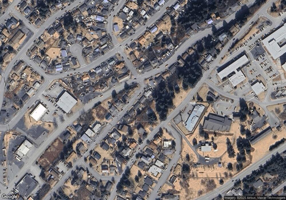 516 Carolyn St, Kodiak, AK 99615 - photo 1