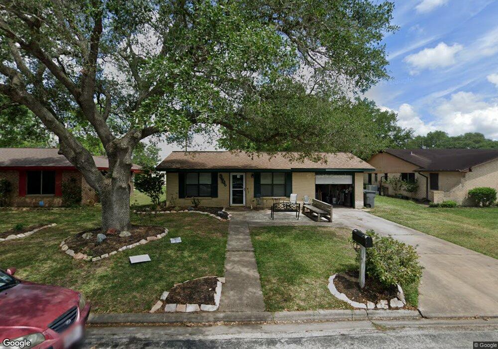 3505 Maple Dr, Bay City, TX 77414 - photo 1
