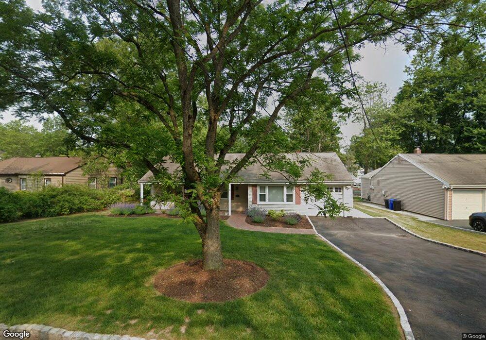 27 Melrose Dr, Livingston, NJ 07039 - photo 1