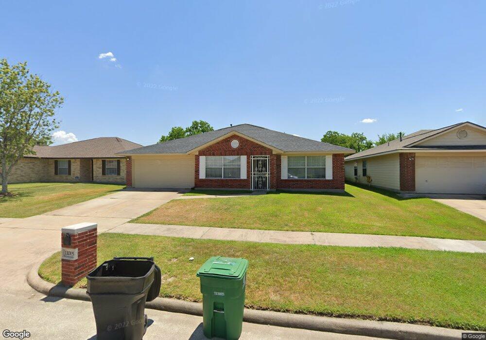 11015 Heather Trail, Houston, TX 77075 - photo 1