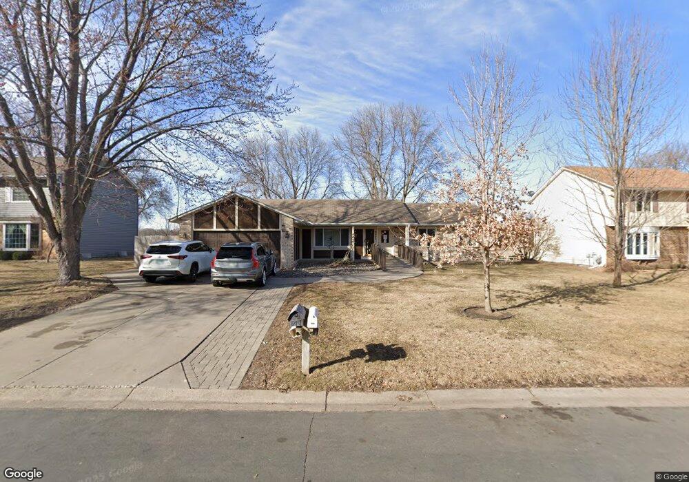 9962 104th Ave N, Maple Grove, MN 55369 - photo 1