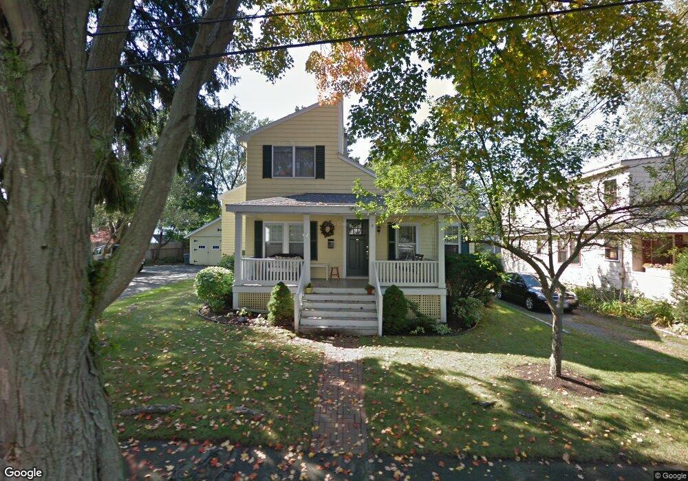 7 Oak St, Marblehead, MA 01945 - photo 1