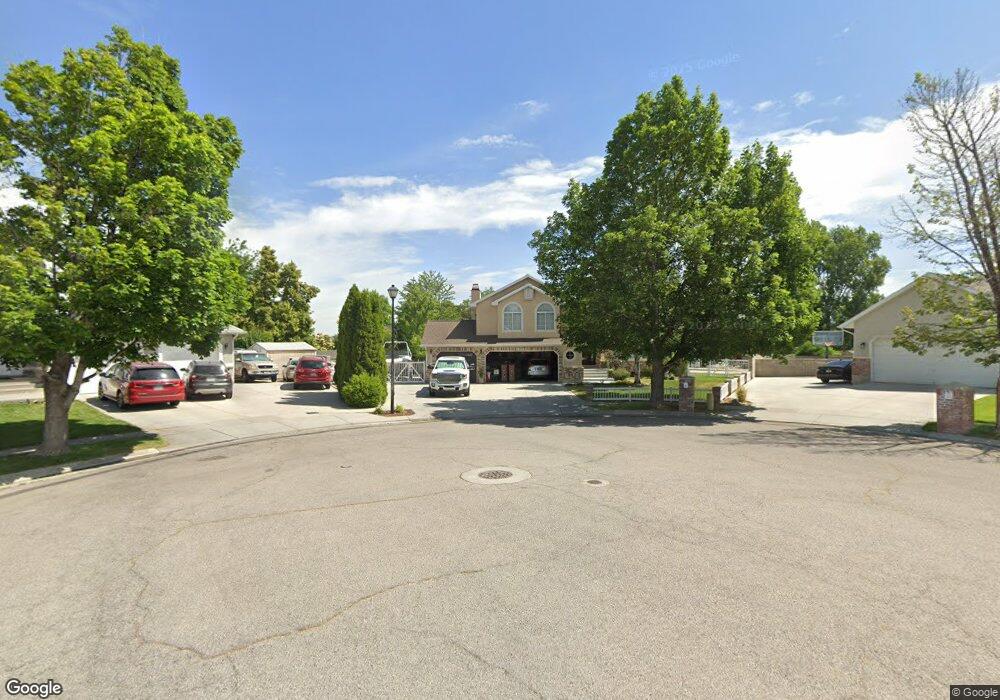 9513 Bright Meadow Cir, South Jordan, UT 84095 - photo 1