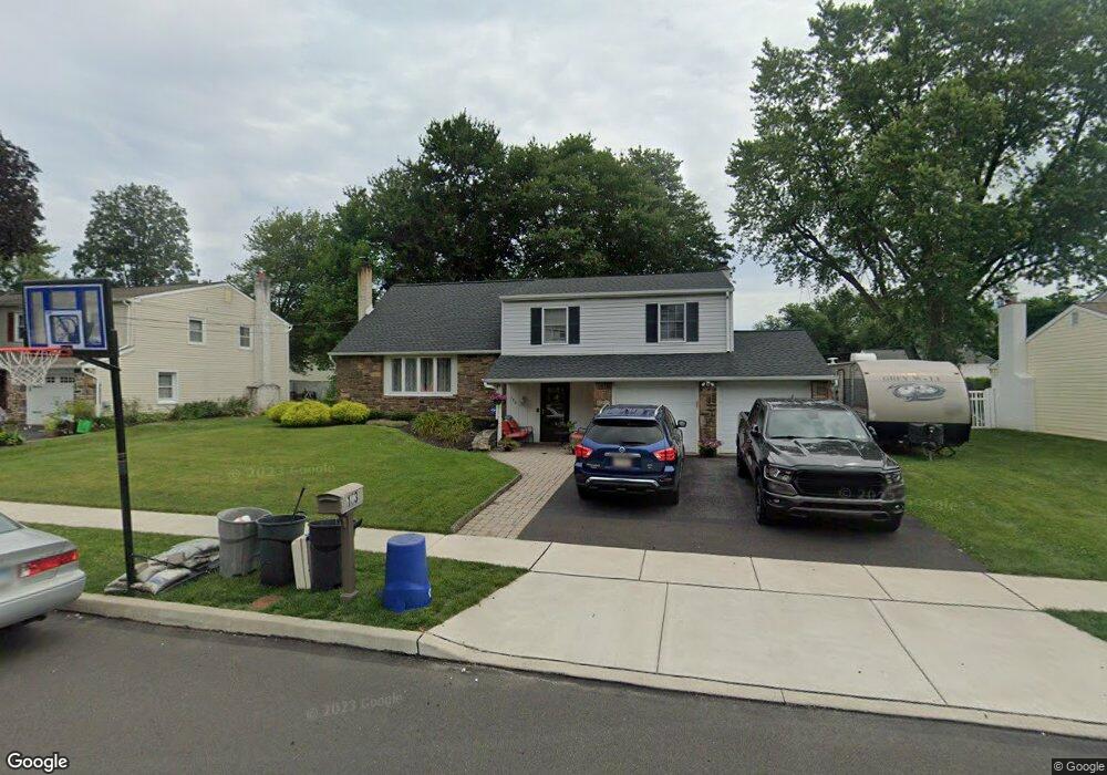 183 Fletcher Dr, Morrisville, PA 19067 - photo 1