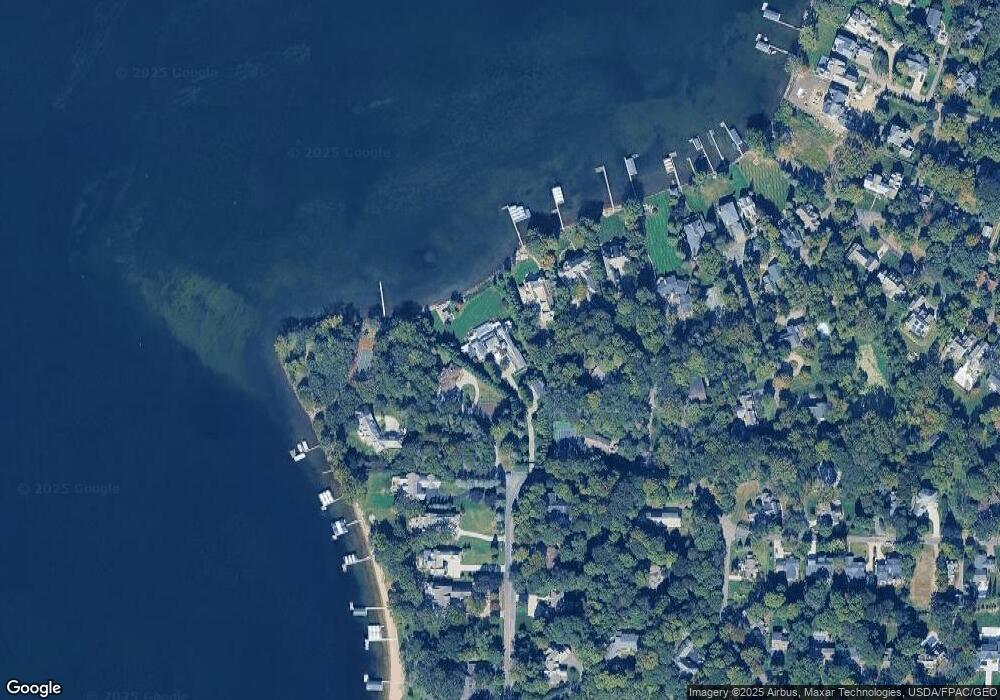 20670 20670 Linwood-Road-, Deephaven, MN 55331 - photo 1