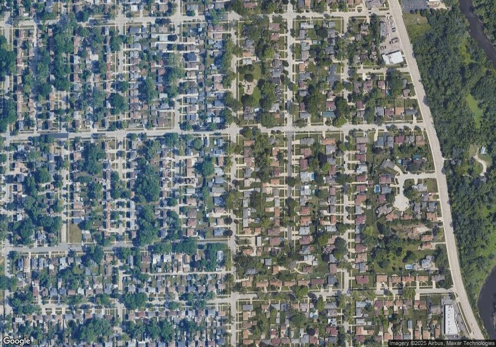 1839 Maple St, Des Plaines, IL 60018 - photo 1