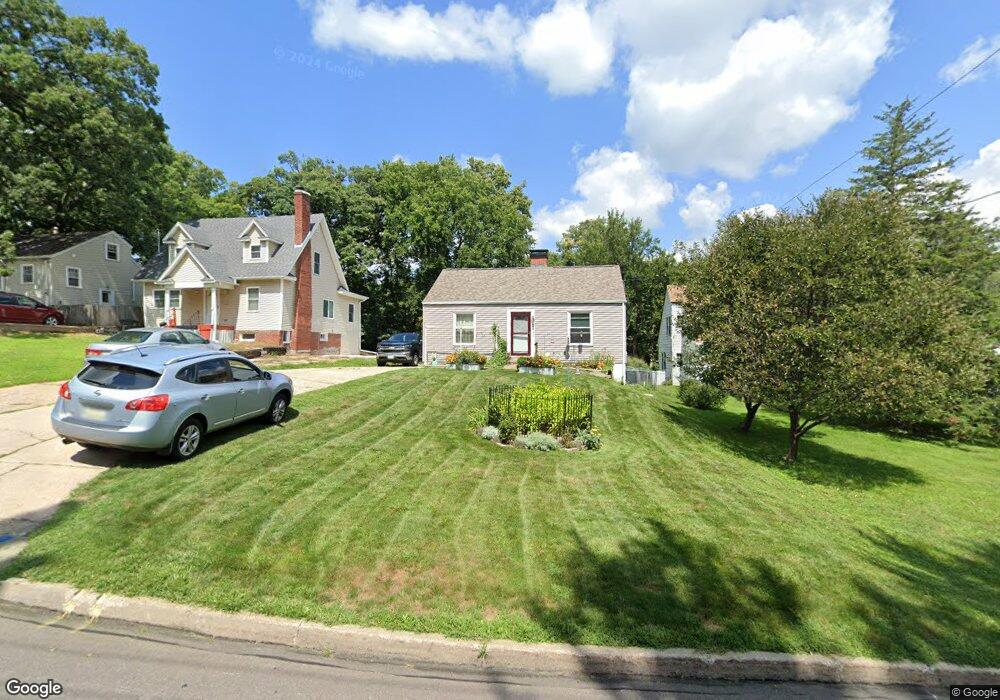 2411 Payne Rd, Des Moines, IA 50310 - photo 1