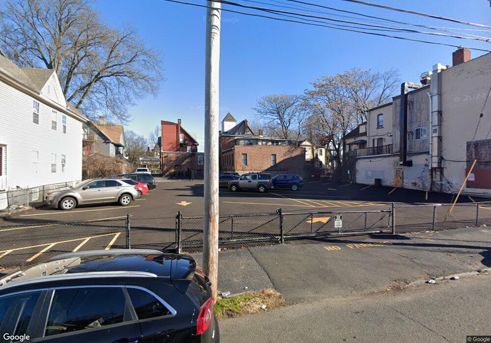 1292 Iranistan Ave unit 4, Bridgeport, CT 06605 - photo 1