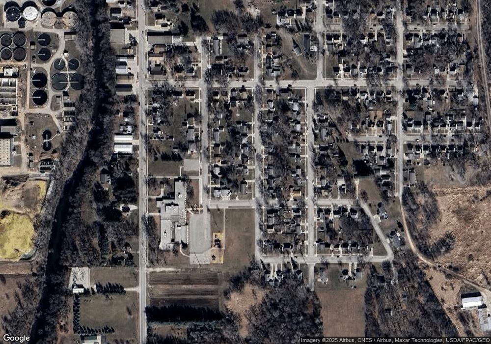 1504 6th St SE, Austin, MN 55912 - photo 1