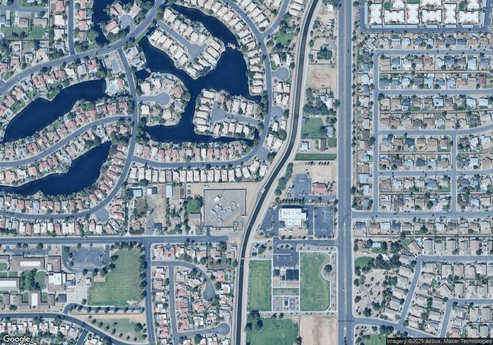 127 S Willow Creek St, Chandler, AZ 85225 - photo 1