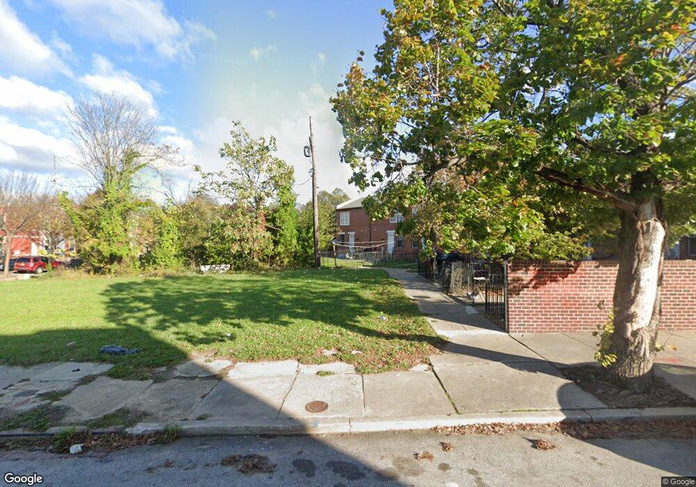 1112 E Lanvale St, Baltimore, MD 21202 - photo 1