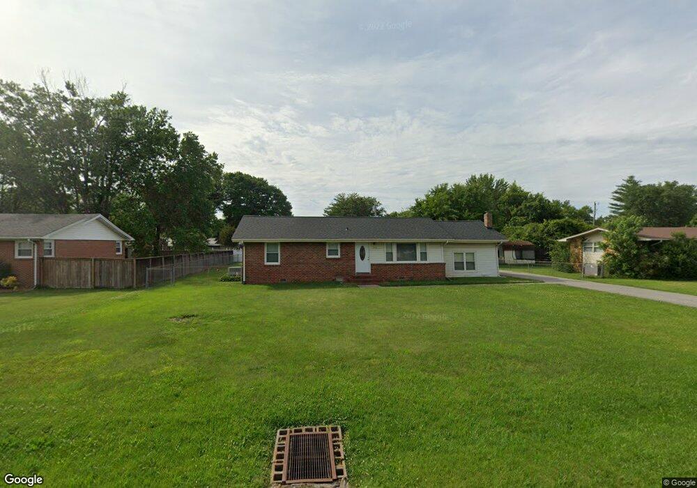 613 Henley St, Manchester, TN 37355 - photo 1
