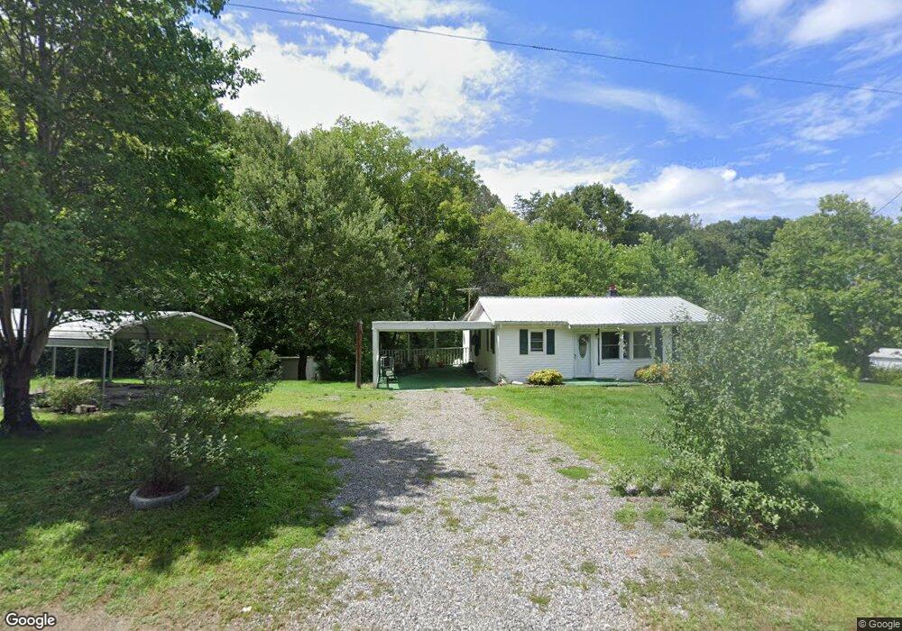 352 Elijah Cir, Martinsville, VA 24112 - photo 1