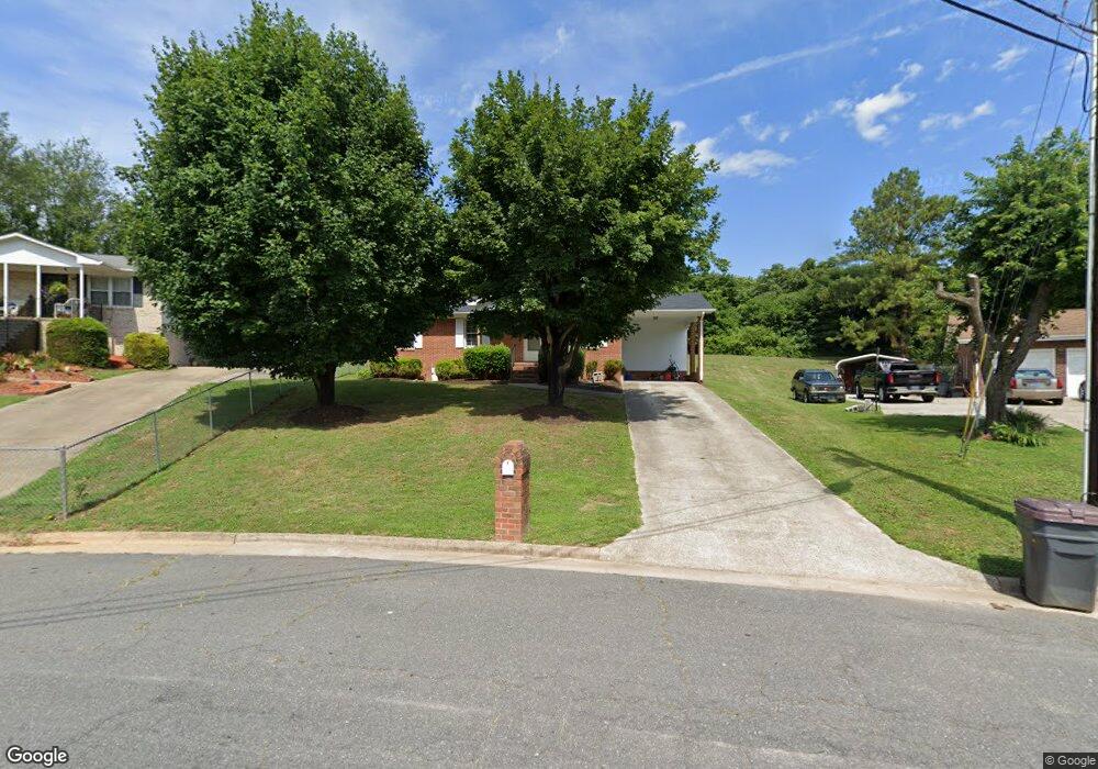 506 Staples St, Reidsville, NC 27320 - photo 1
