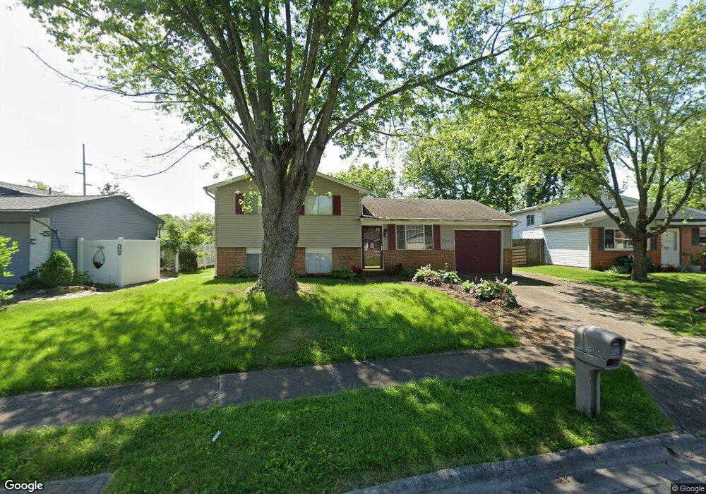 2931 Falcon Bridge Dr, Columbus, OH 43232 - photo 1