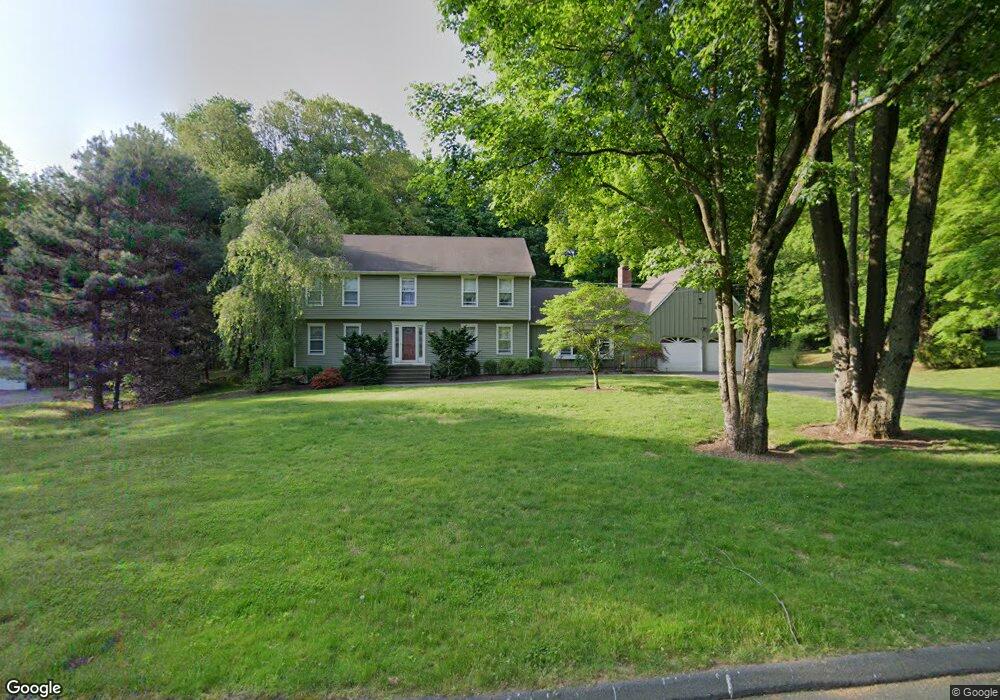 28 Unity Dr, Trumbull, CT 06611 - photo 1