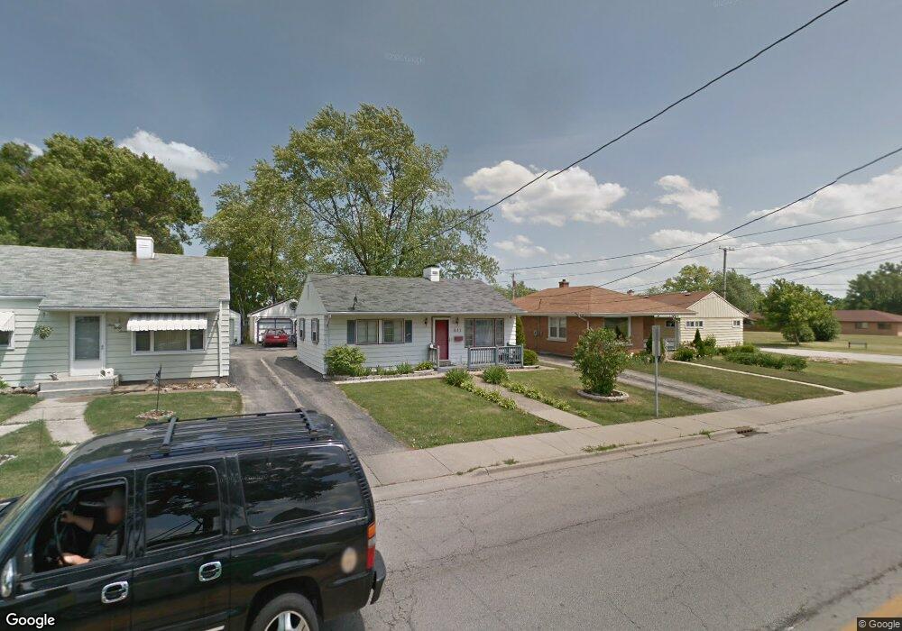 441 Keller Ave, Waukegan, IL 60085 - photo 1