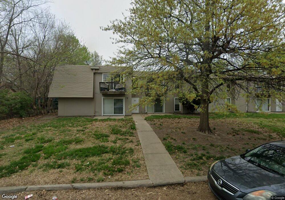 3312 SW 7th St unit 9, Topeka, KS 66606 - photo 1