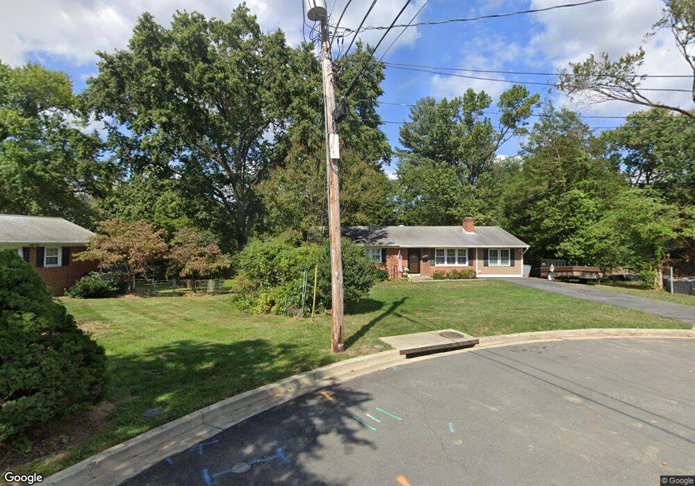 2100 Grayson Place, Falls Church, VA 22043 - photo 1