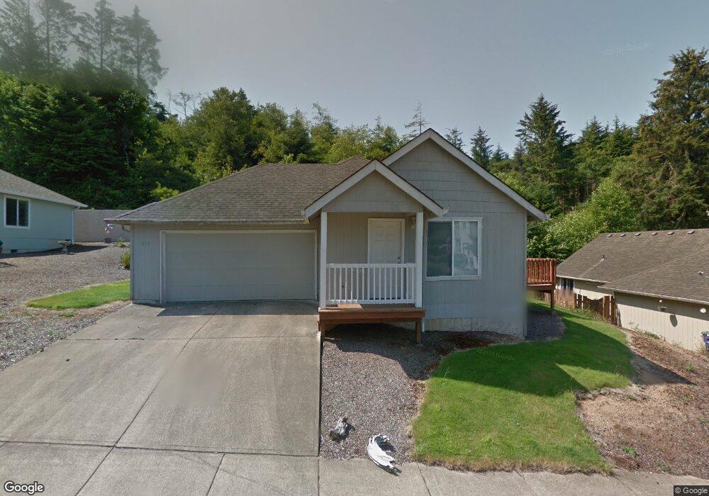 1812 SE 19th St, Lincoln City, OR 97367 - photo 1