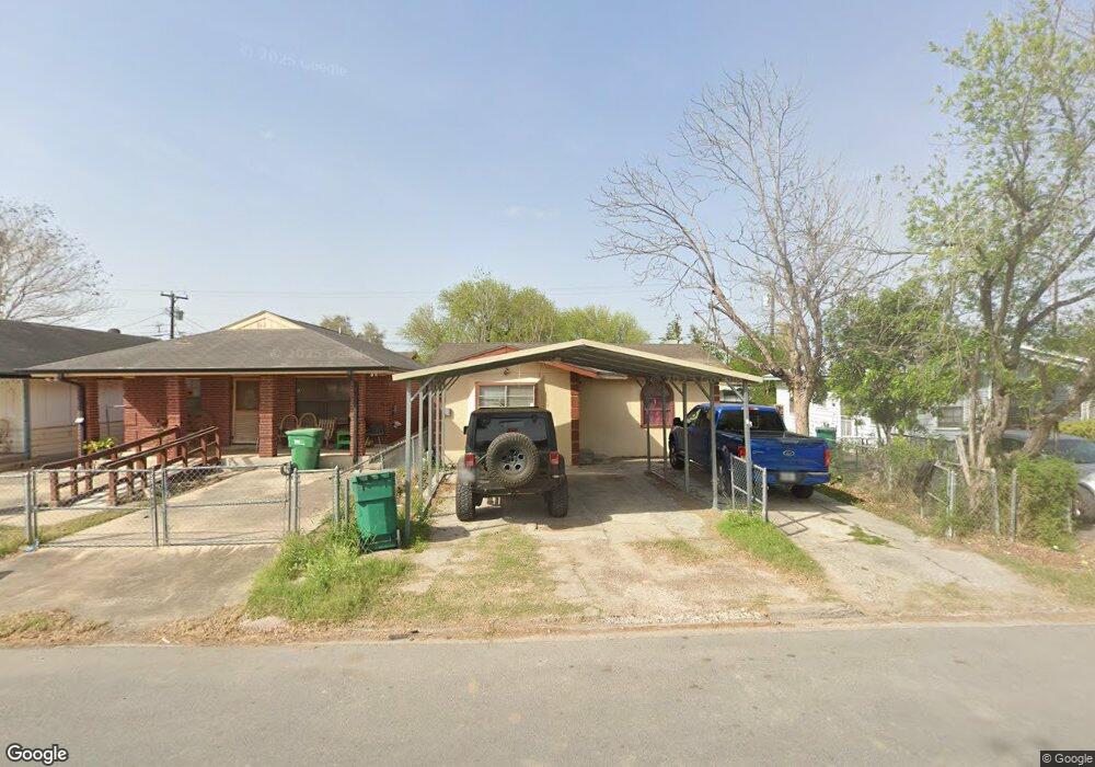 813 E Juarez Ave, Pharr, TX 78577 - photo 1
