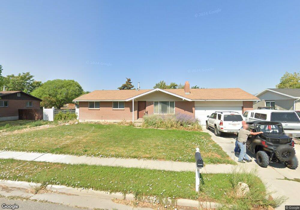 12374 S 2240 W, Riverton, UT 84065 - photo 1