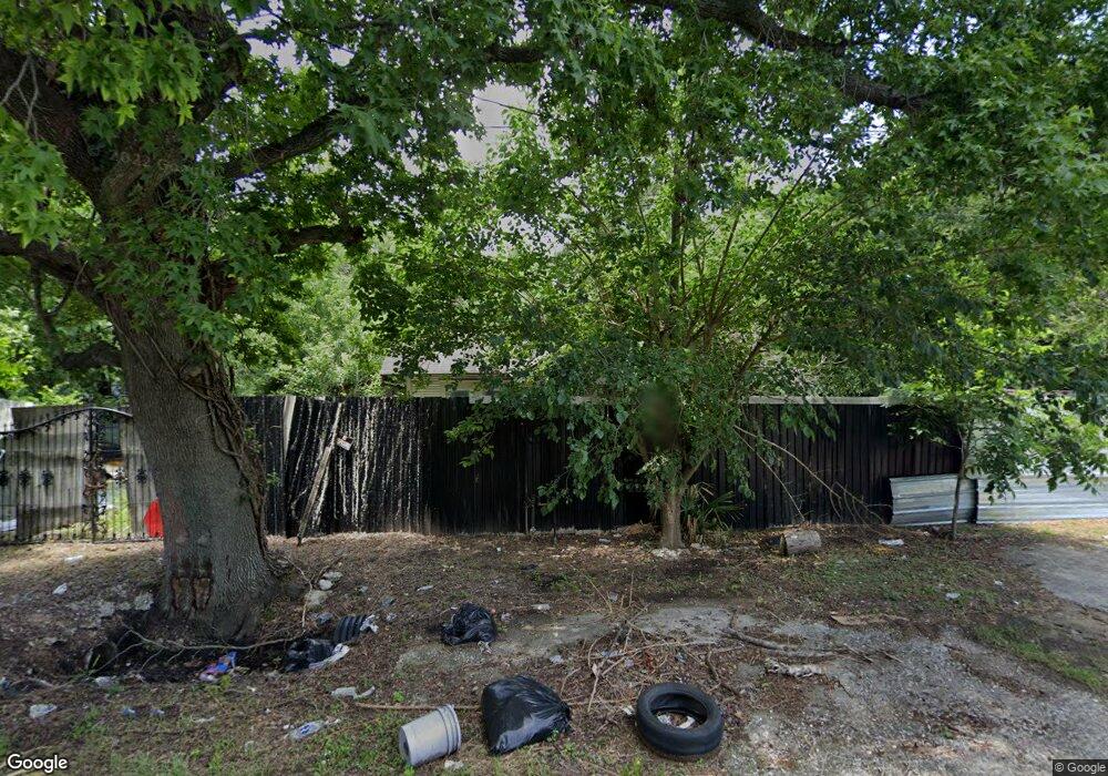 6215 Hoffman St, Houston, TX 77028 - photo 1