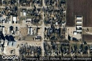 302 E Main St, Colfax, IL 61728