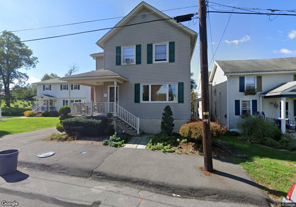 214 Green St, Dunmore, PA 18512 - photo 1