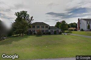 1114 Greenbriar Ln, Laurys Station, PA 18059