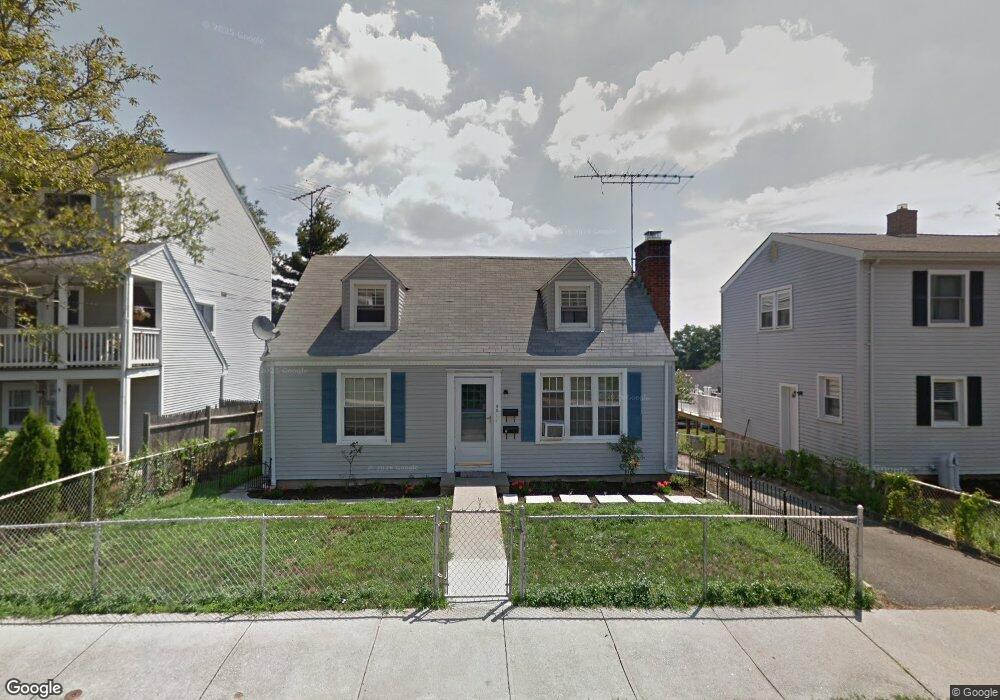 60 Dean St unit 2, Stamford, CT 06902 - photo 1