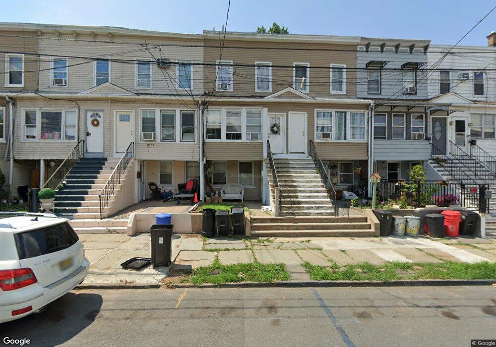 333 Forest St, Kearny, NJ 07032 - photo 1