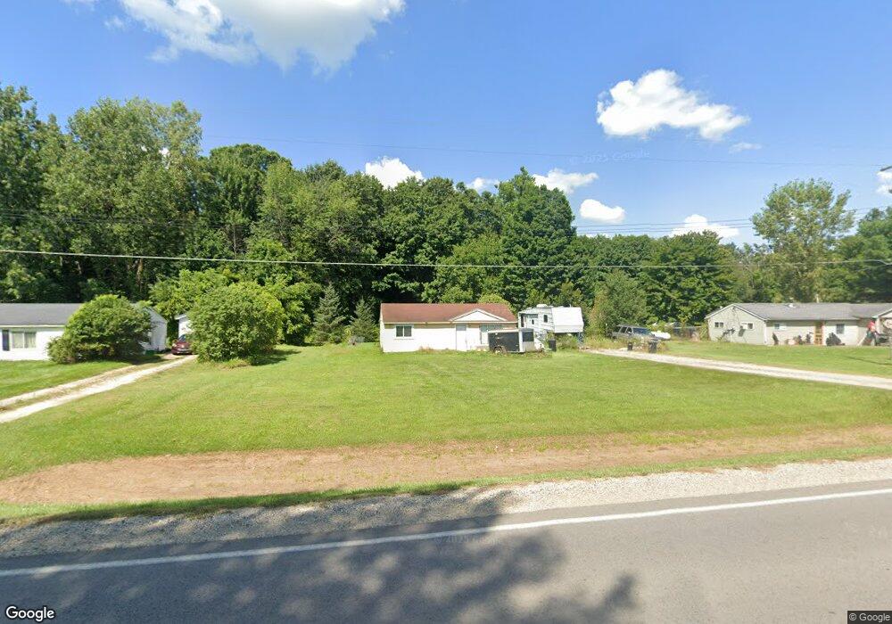 9060 Birch Run Rd, Millington, MI 48746 - photo 1