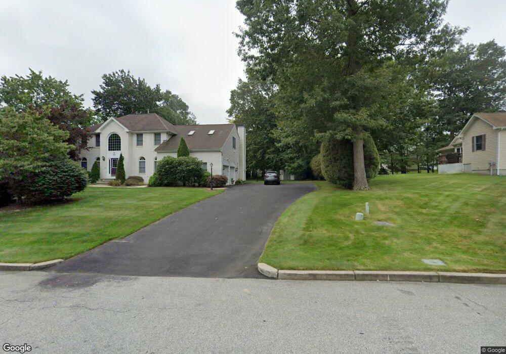 64 Raven Cir, Cranston, RI 02921 - photo 1