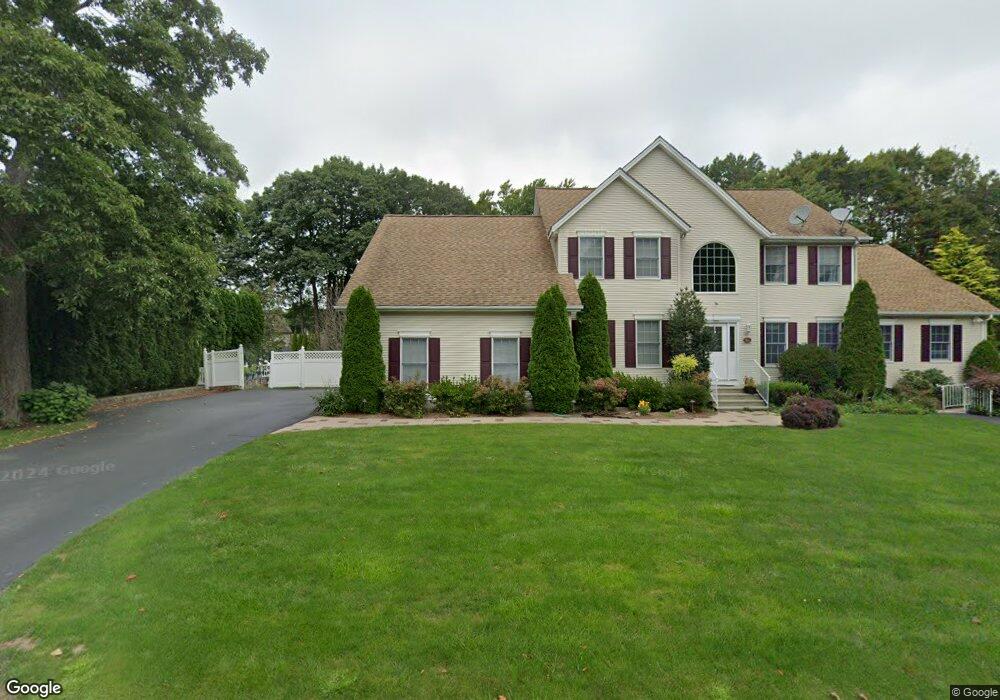 83 Raven Cir, Cranston, RI 02921 - photo 1