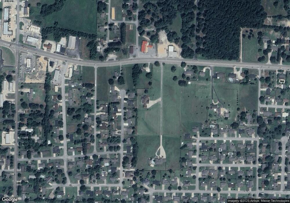 4208 W Kingshwy, Paragould, AR 72450 - photo 1