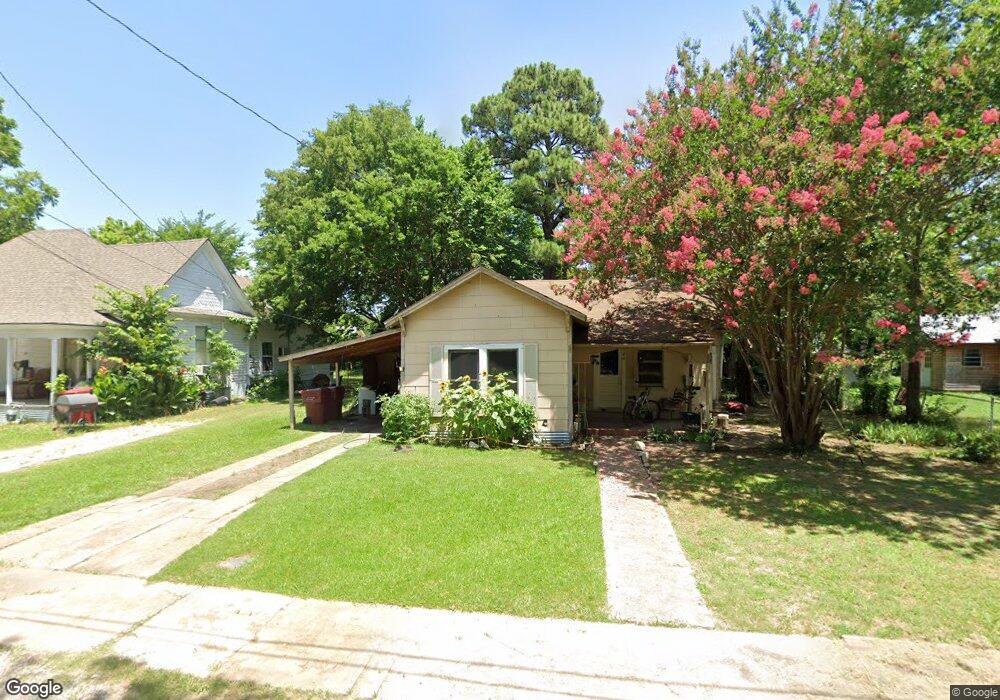 506 W 6th St, Bonham, TX 75418 - photo 1