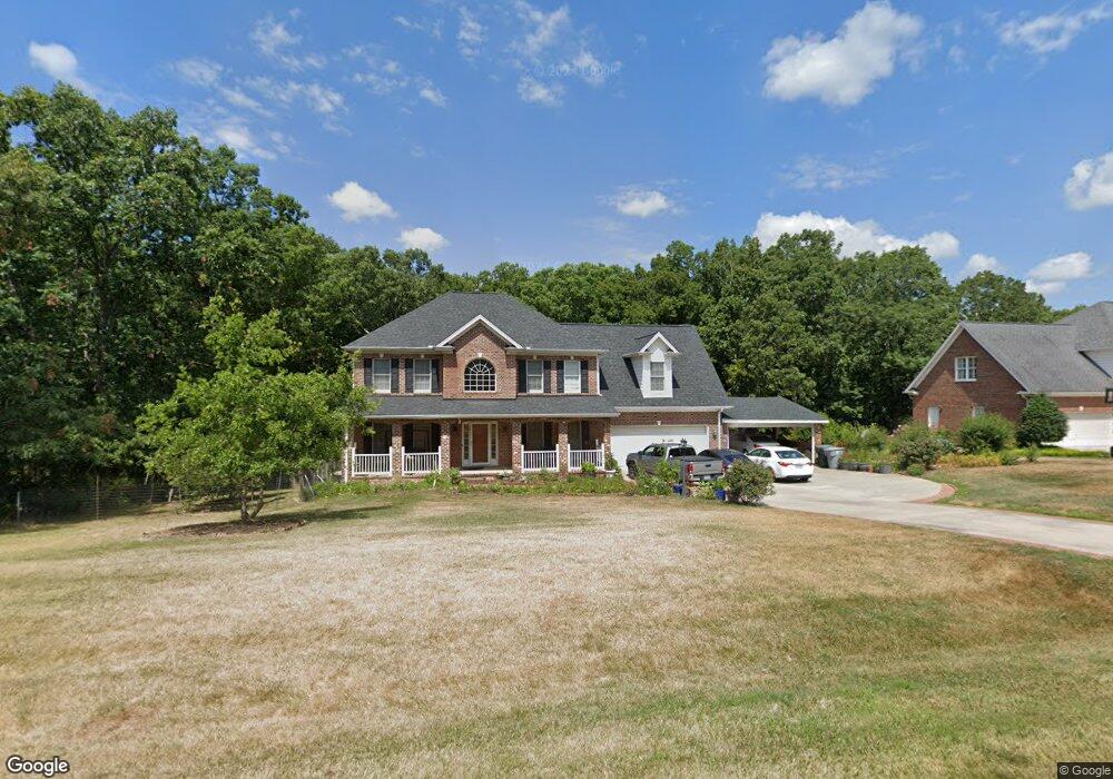 2330 Hickory Forest Dr, Asheboro, NC 27203 - photo 1