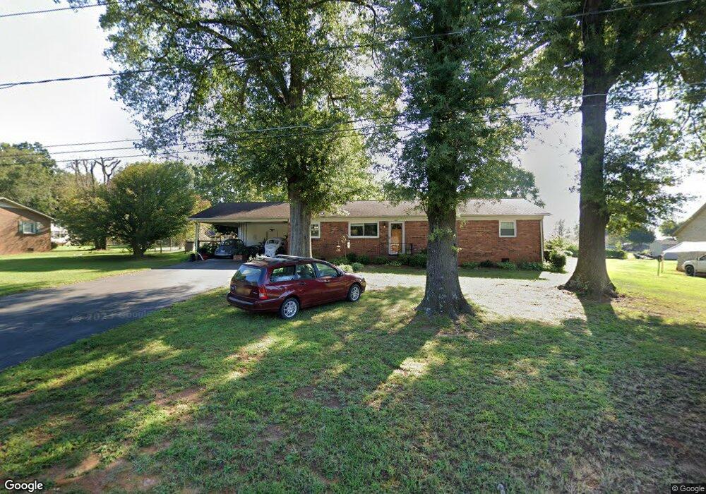 4668 Vernon Dr, Conover, NC 28613 - photo 1