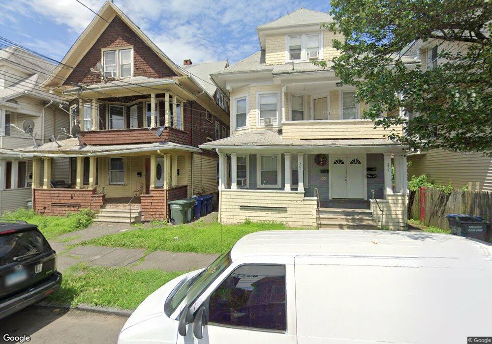 266 Maplewood Ave unit 268, Bridgeport, CT 06605 - photo 1