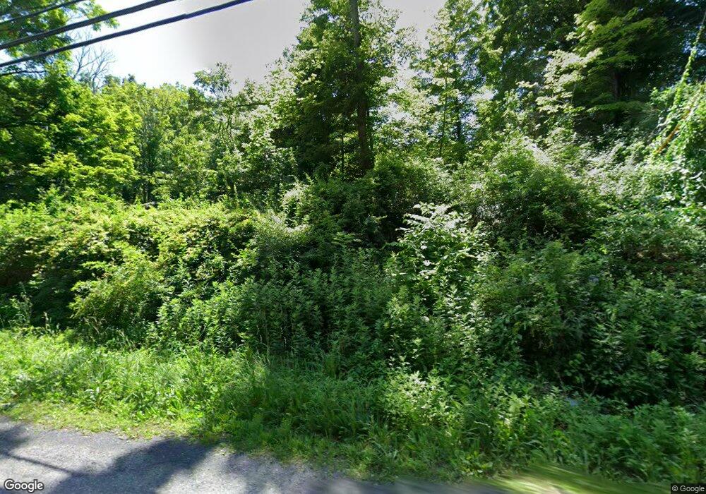 1005 Violet Ave, Hyde Park, NY 12538 - photo 1