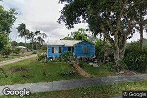 271 E 3rd St, Pahokee, FL 33476