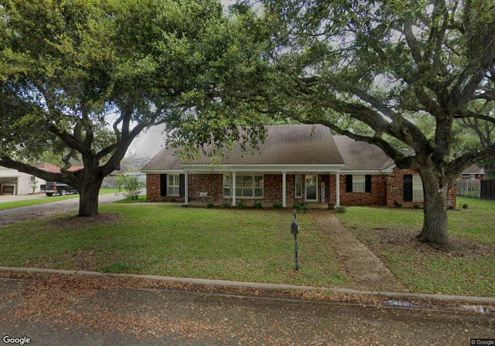 8 Lazy Ln, Bay City, TX 77414 - photo 1